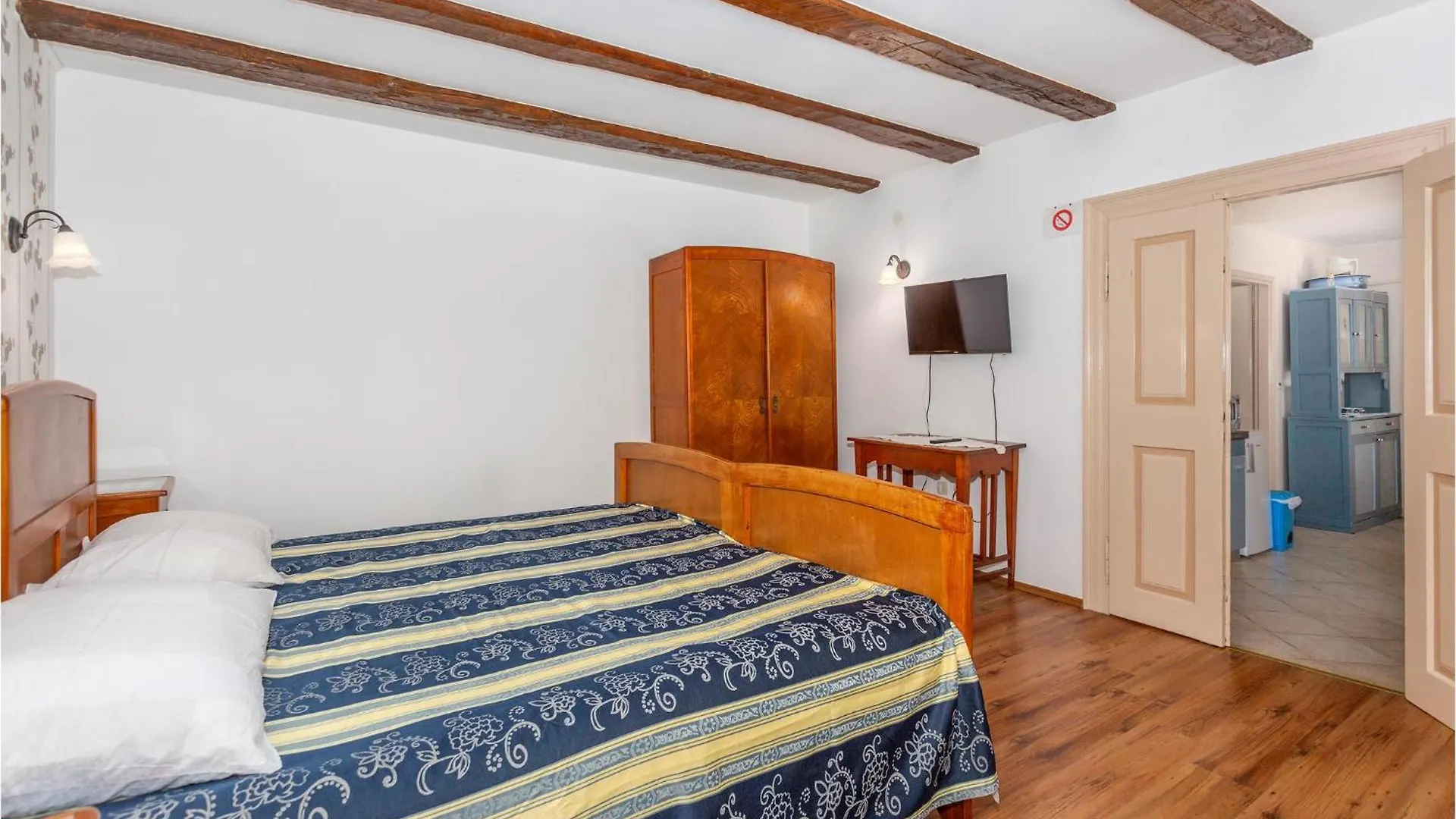 Gorgeous Apartment In Kastav With Kitchen