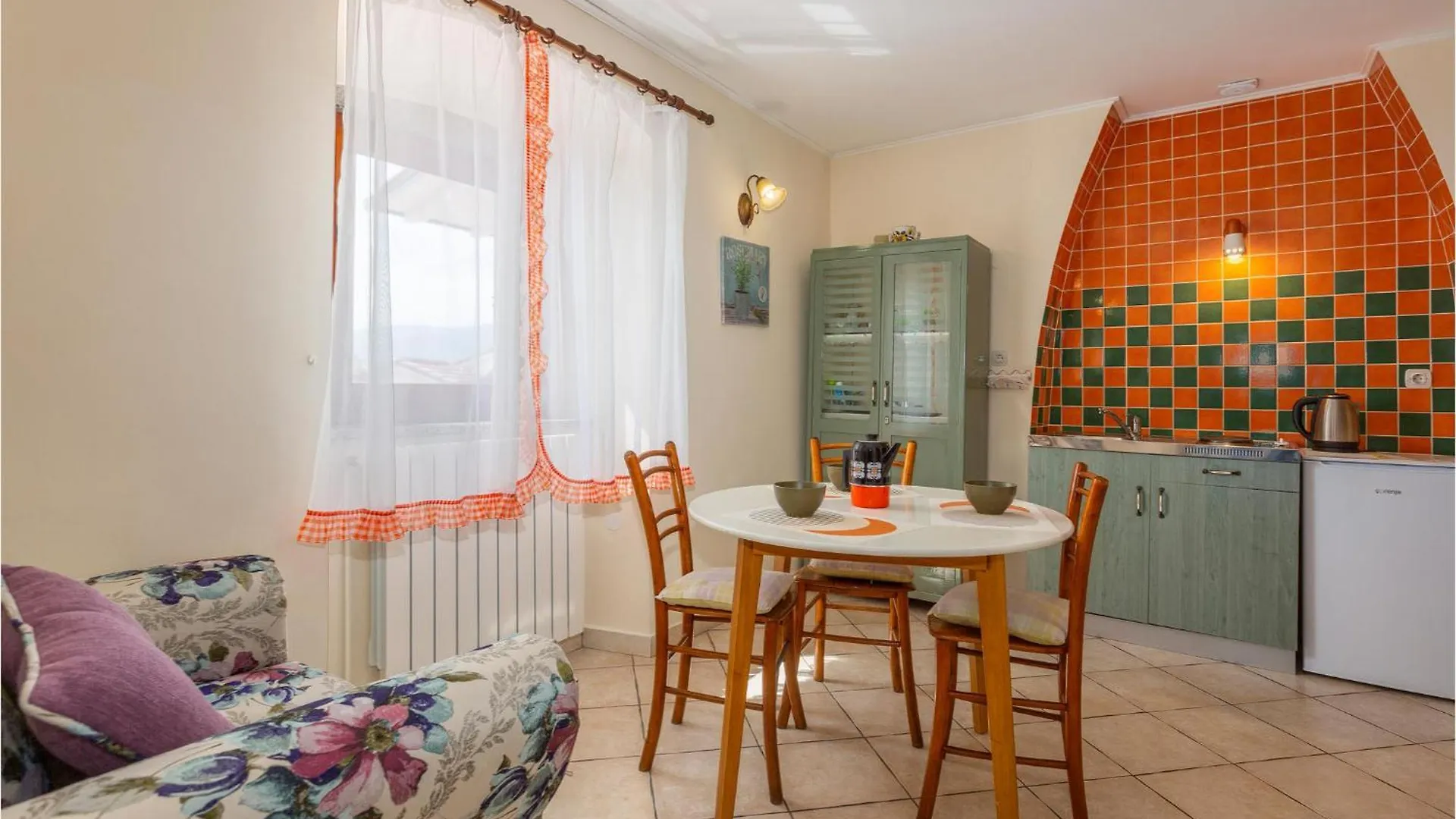 Gorgeous Apartment In Kastav With Kitchen